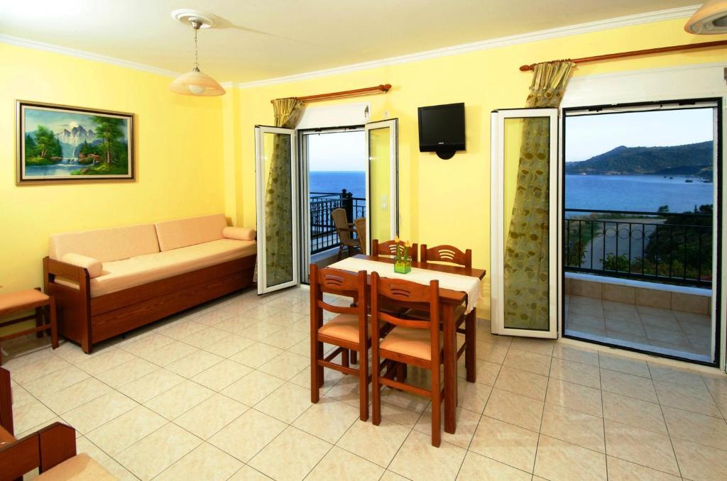 Mari-Christi Apartments Pórosz Szoba fotó